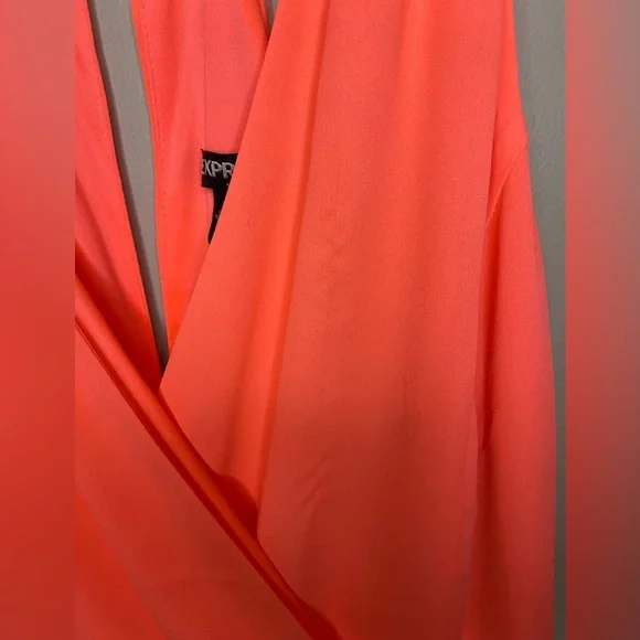 EXPRESS bright orange v cut romper - Picture 3 of 5